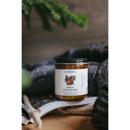 Chatka w lesie – świeca [210 g]