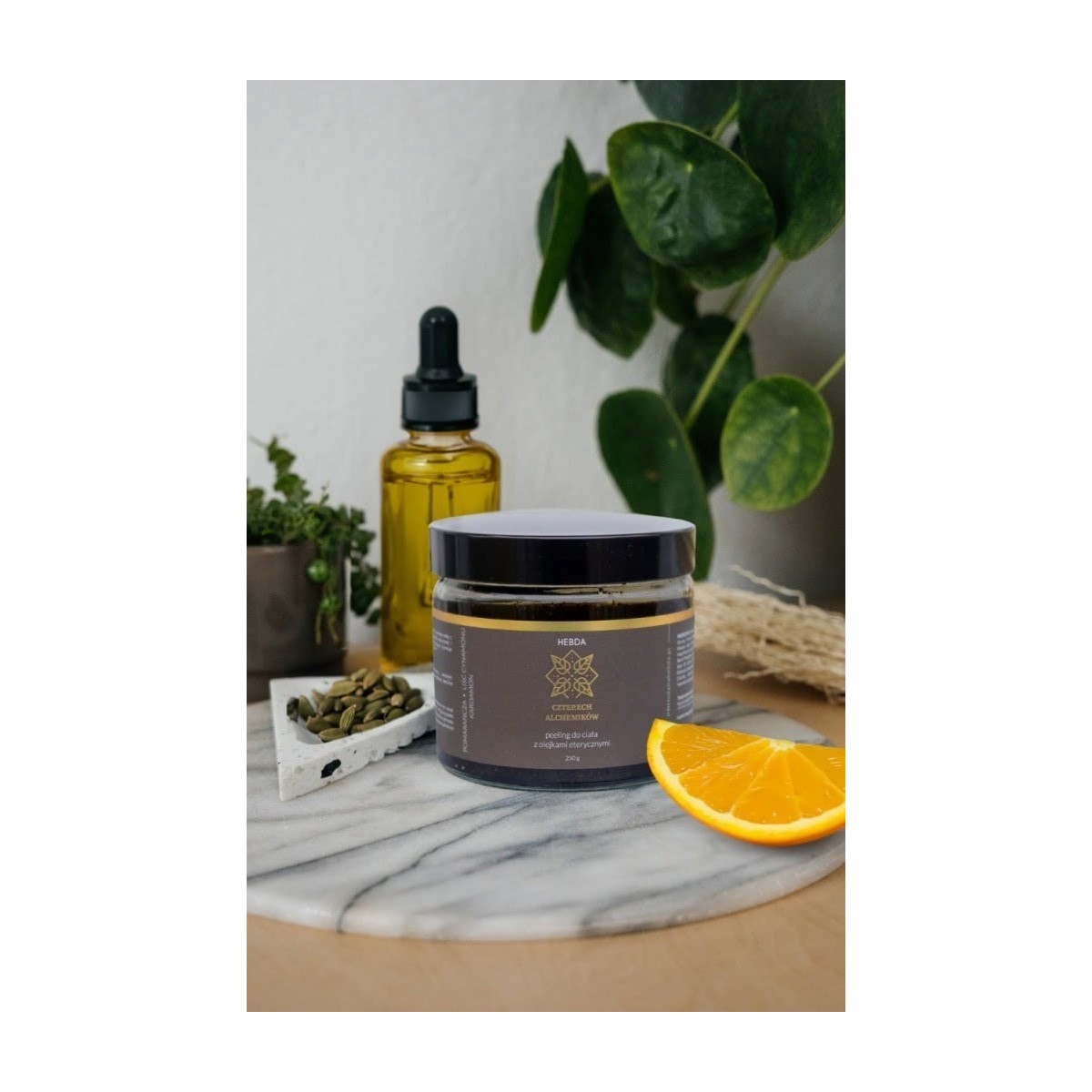 Czterech Alchemików® – peeling do ciała [kawa/ pomarańcza/ kardamon]
